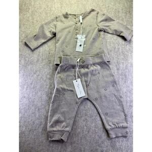 Rylee + Cru Unisex Khaki  Star Long Sleeve and Pants Set Size 3-6 months